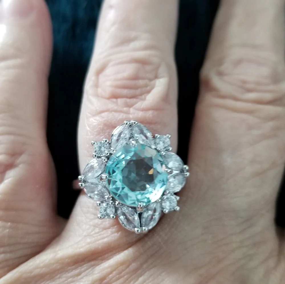 AQUAMARINE RING - Picture 8 of 8